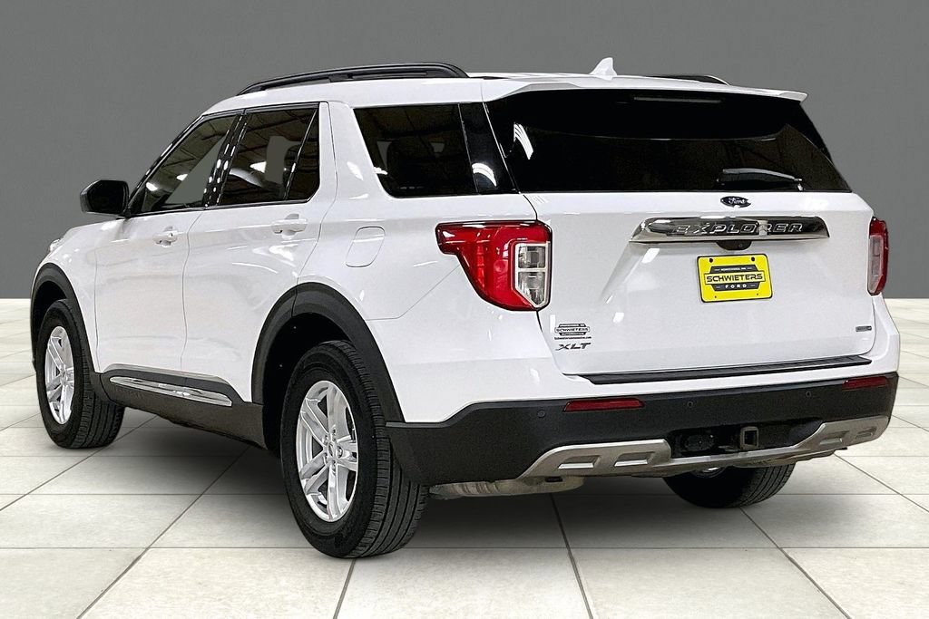 Certified 2020 Ford Explorer XLT w/ Equipment Group 202A AWD/4WD image 11