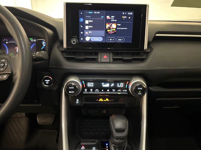 Used 2023 Toyota RAV4 AWD Hybrid image 24