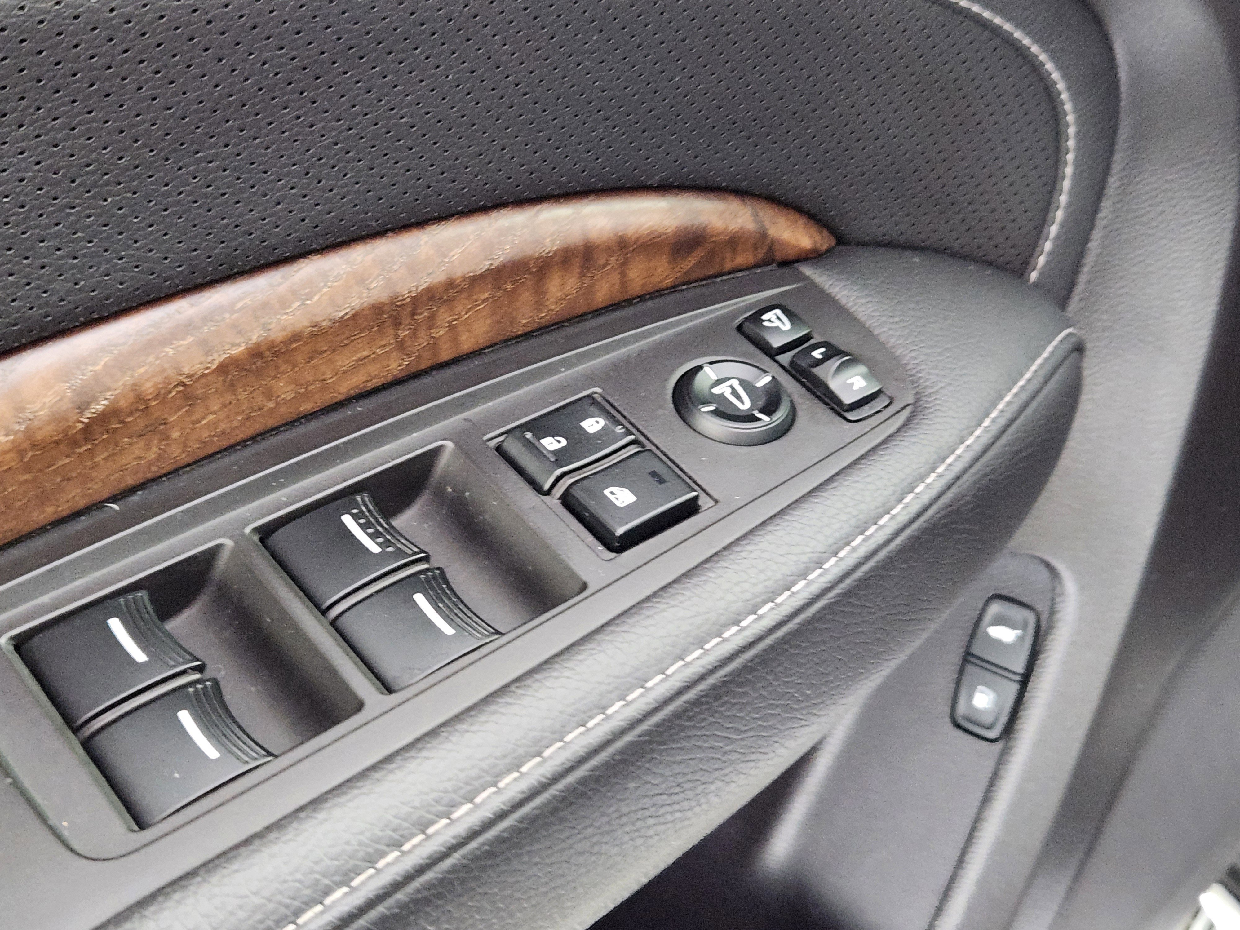 Used 2020 Acura MDX SH-AWD w/ Technology Package image 17