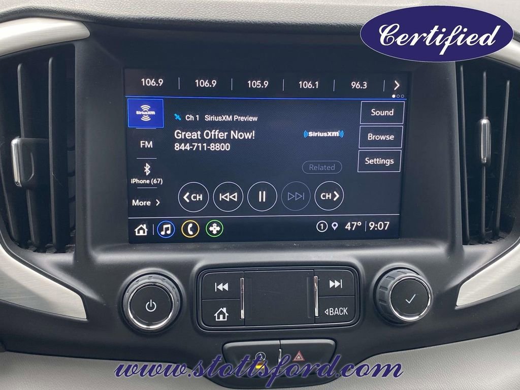 Used 2023 GMC Terrain SLT w/ Tech Package image 25