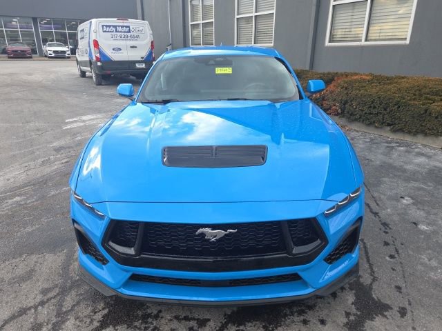 Certified 2025 Ford Mustang GT Premium w/ GT Performance Package image 4