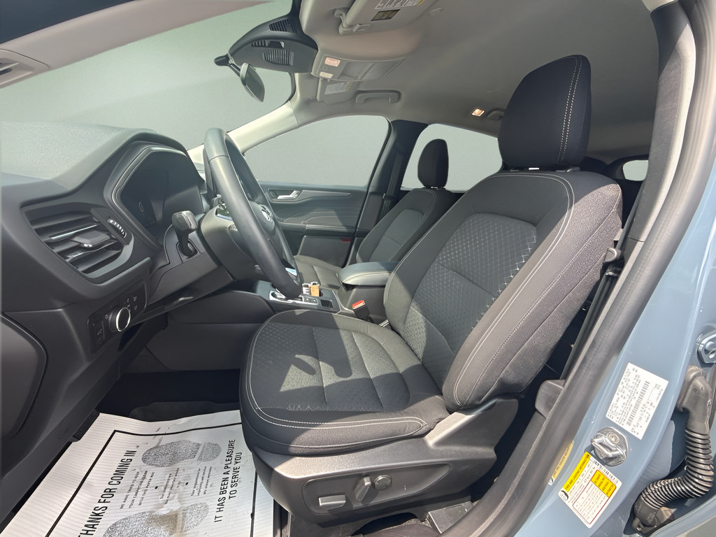 Certified 2023 Ford Escape Active w/ Tech Pack #2 AWD/4WD image 10