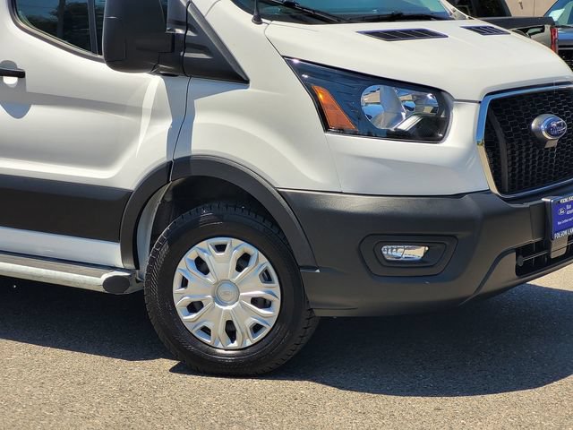 Certified 2025 Ford Transit 250 Low Roof w/ Exterior Upgrade Package RWD image 6