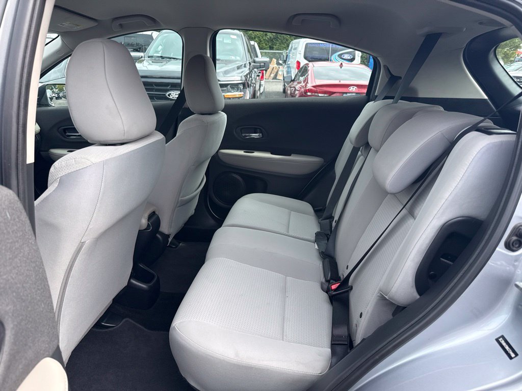 Used 2019 Honda HR-V LX image 15