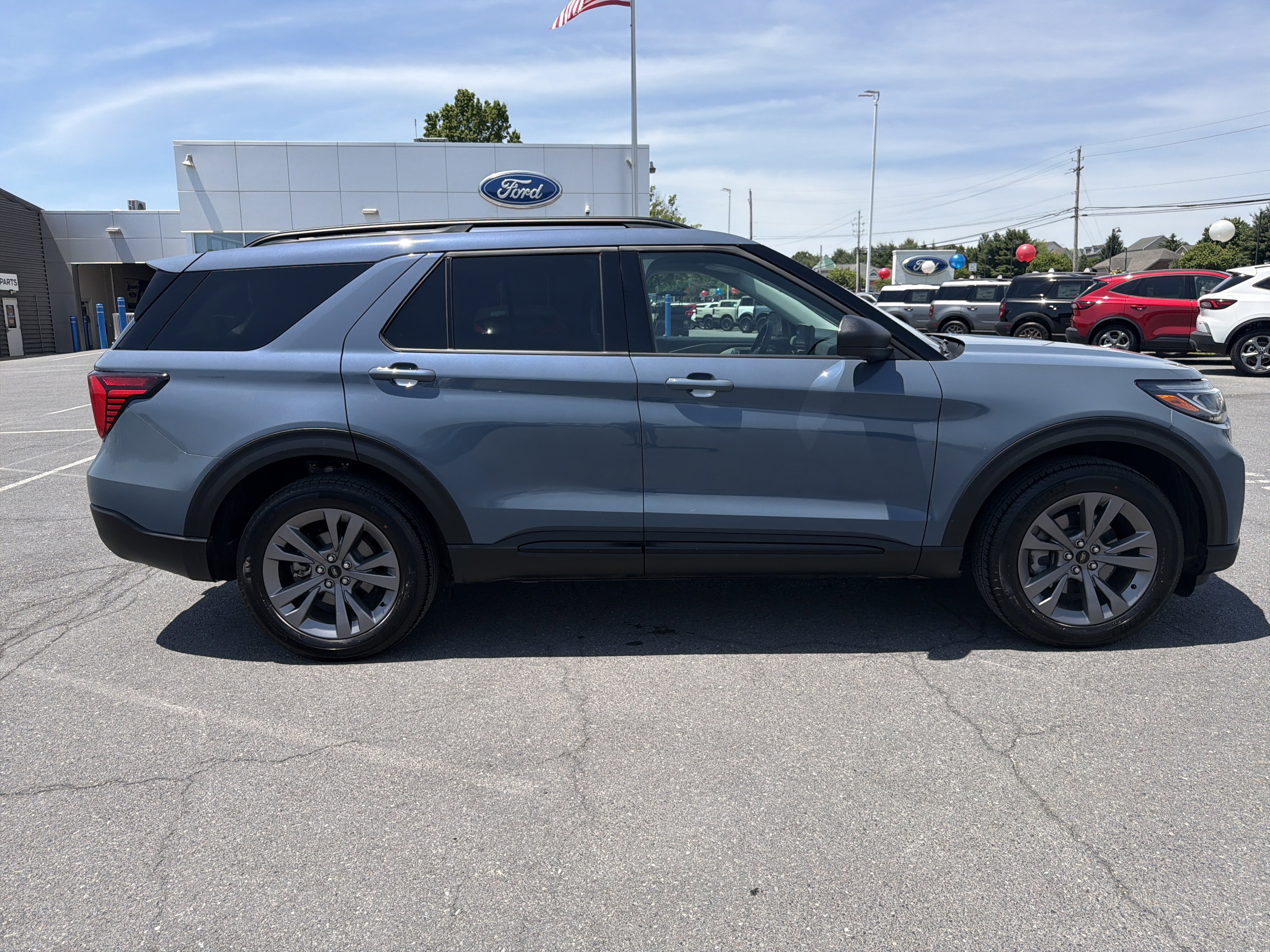 Certified 2026 Ford Explorer Active w/ Active Comfort Package AWD/4WD video 2