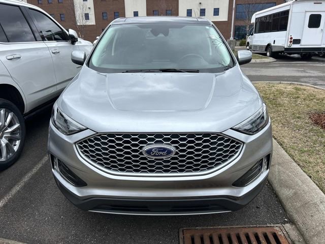 Certified 2023 Ford Edge SEL w/ Convenience Package image 2