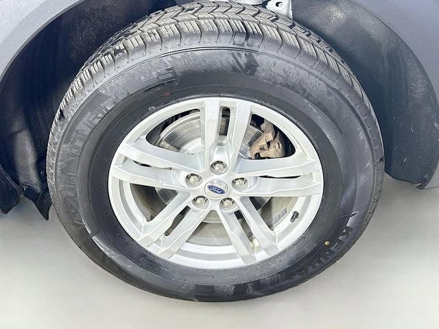 Certified 2022 Ford Explorer XLT w/ Class IV Trailer Tow Package image 30