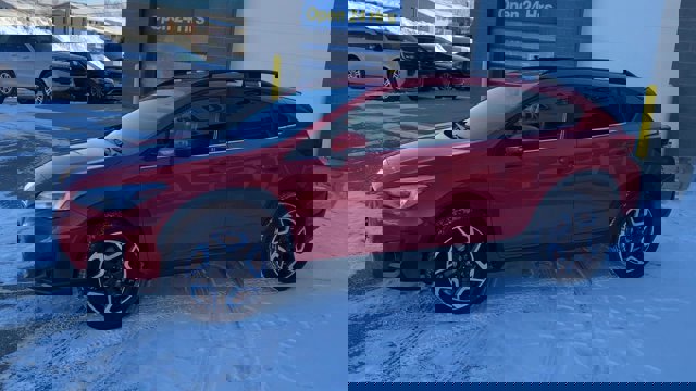 Used 2020 Subaru Crosstrek 2.0i Limited w/ Popular Package #5 image 6