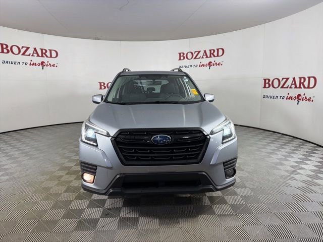 Used 2023 Subaru Forester Premium AWD/4WD image 8