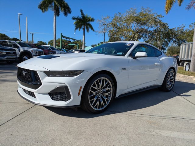 Certified 2025 Ford Mustang GT Premium image 7