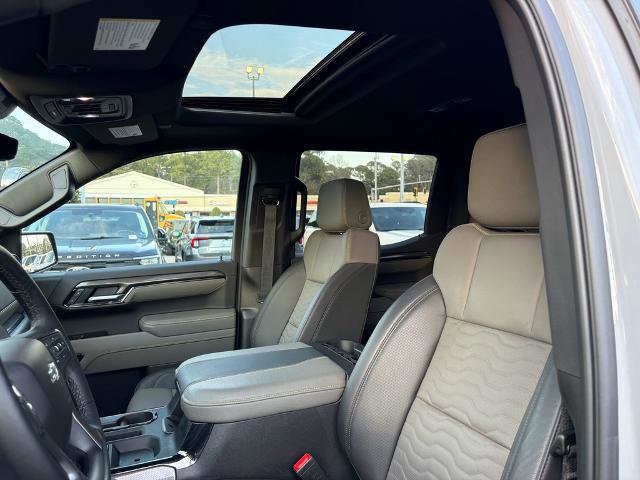 Used 2025 Chevrolet Silverado 1500 ZR2 w/ Technology Package image 16