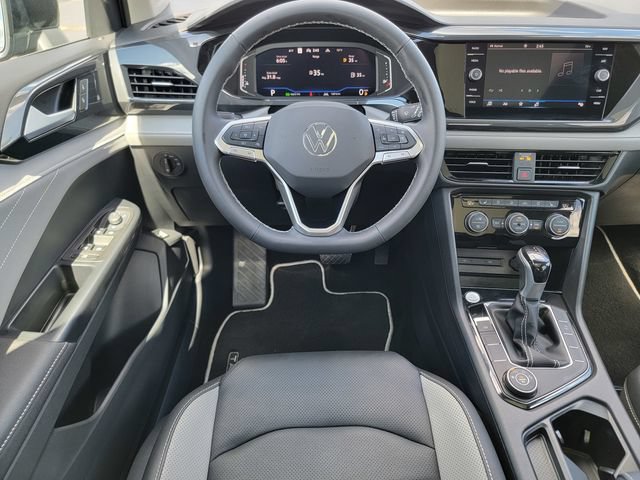 Used 2024 Volkswagen Taos SEL AWD/4WD image 30