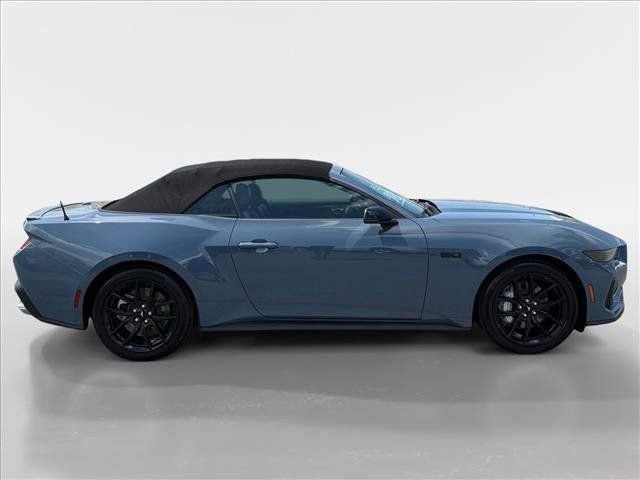 Certified 2025 Ford Mustang GT Premium image 2