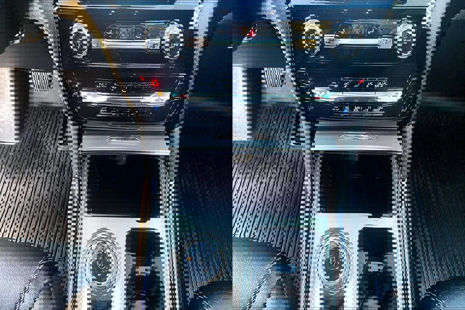 Certified 2022 Ford Explorer ST w/ Equipment Group 401A image 24