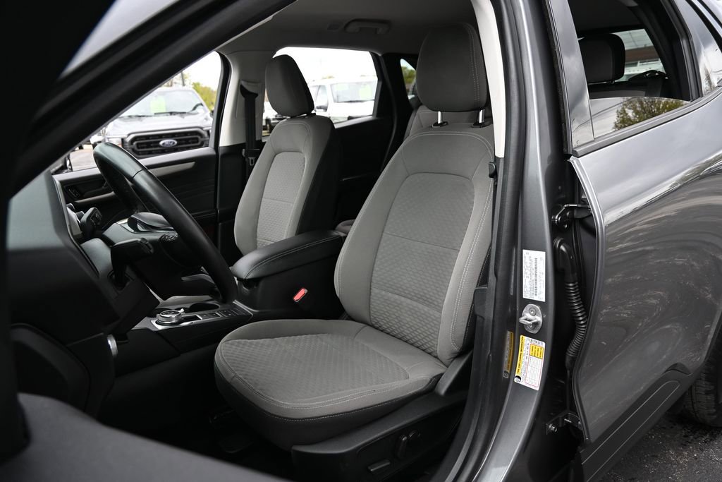 Certified 2022 Ford Escape SE w/ Convenience Package FWD image 20