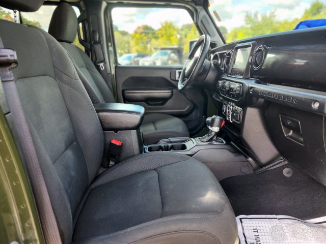 Used 2021 Jeep Wrangler Unlimited Sport AWD/4WD image 11
