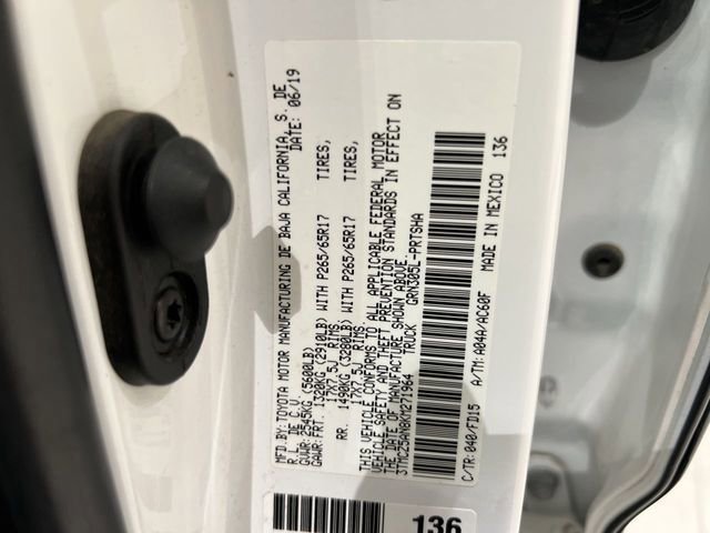 Used 2019 Toyota Tacoma TRD Sport w/ Technology Package AWD/4WD image 30