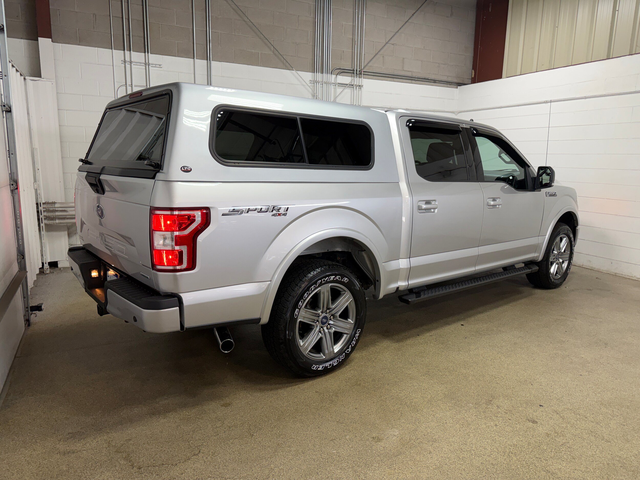 Certified 2019 Ford F150 XLT w/ Equipment Group 302A Luxury AWD/4WD image 9