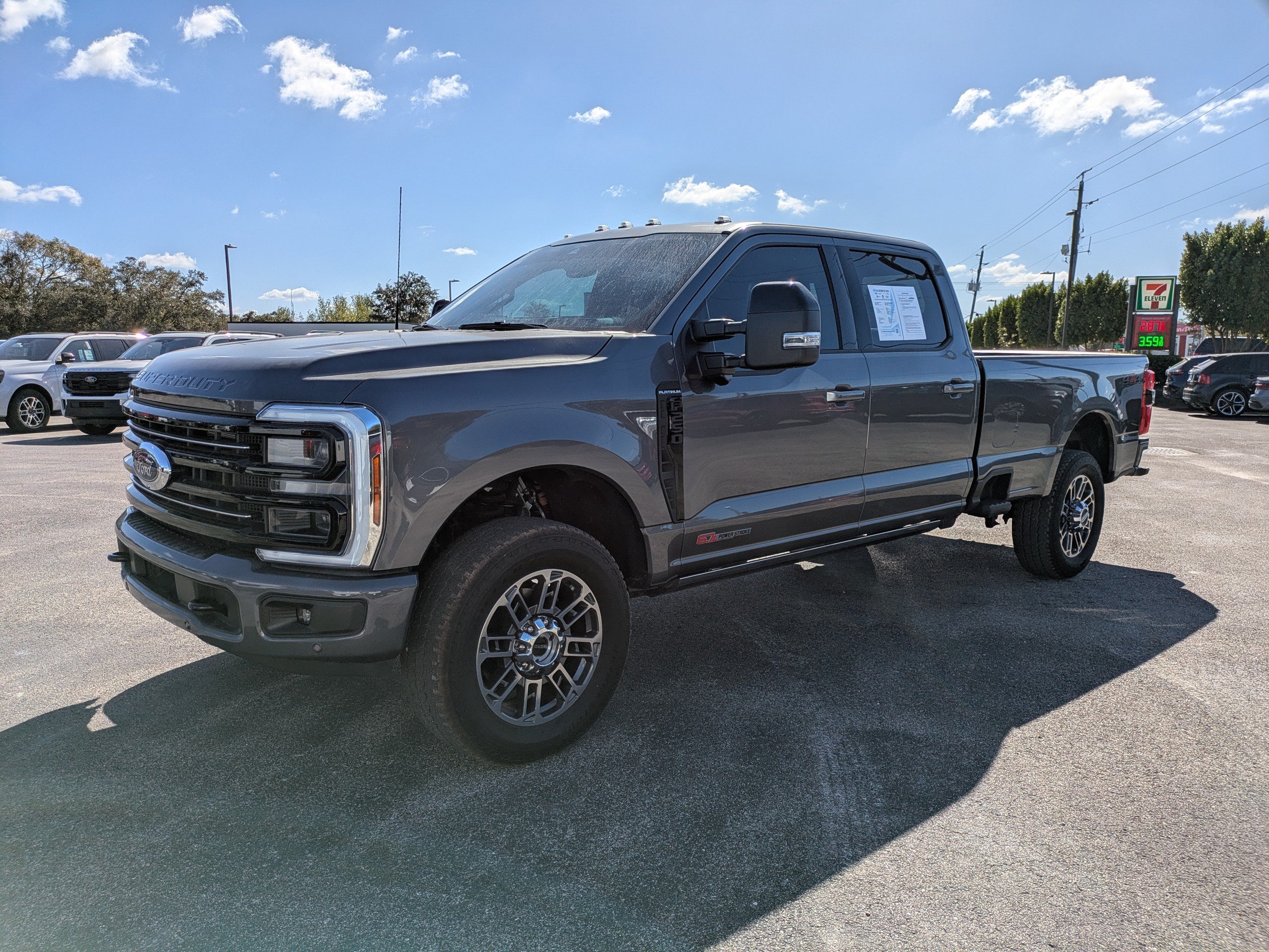 Certified 2025 Ford F250 Platinum AWD/4WD image 8