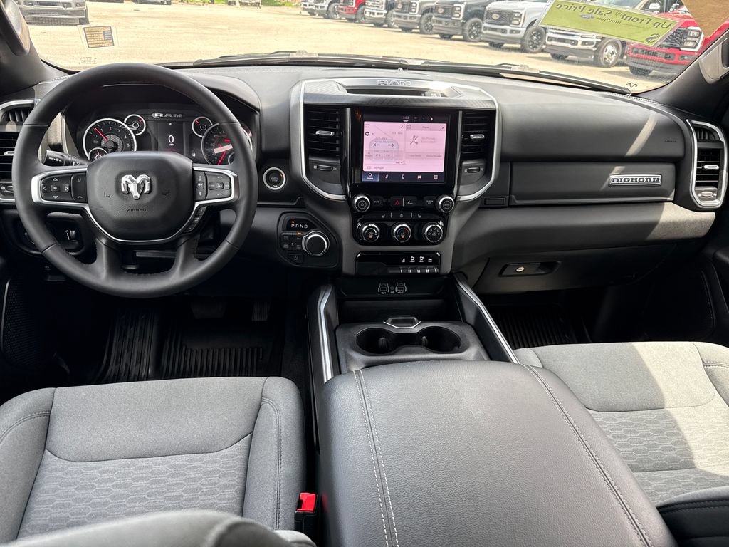 Used 2025 RAM 1500 Big Horn AWD/4WD image 5