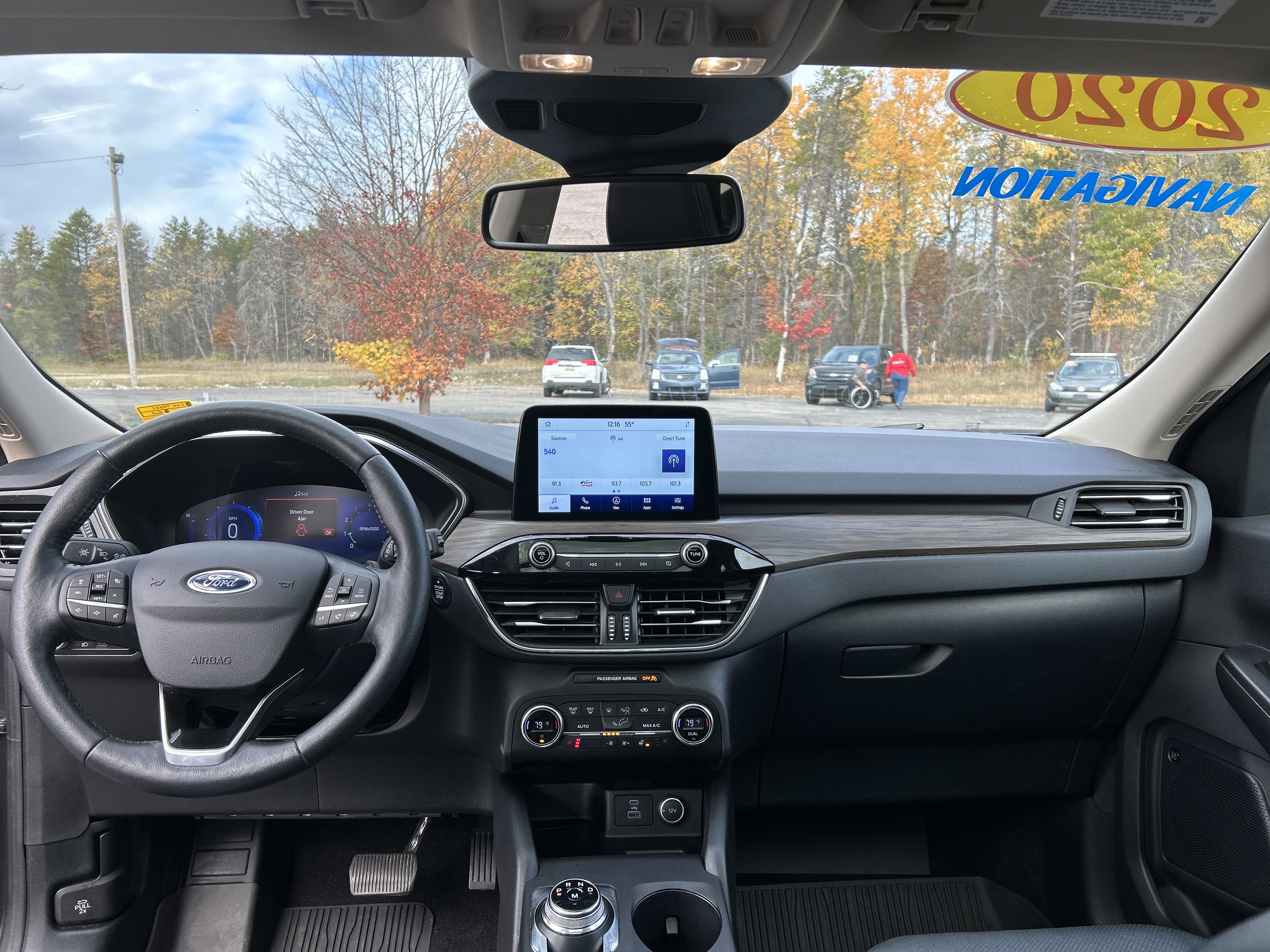 Certified 2020 Ford Escape Titanium image 29