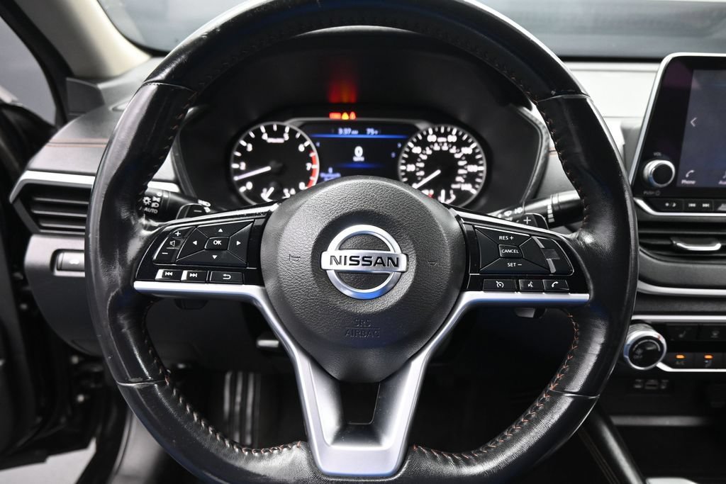 Used 2019 Nissan Altima 2.5 SR w/ SR Premium Package FWD image 15