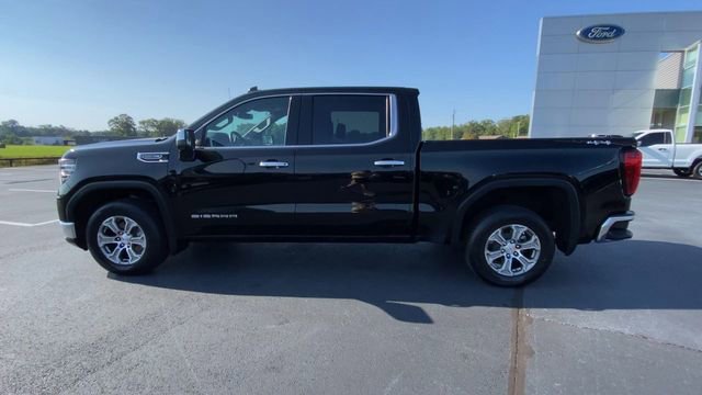 Used 2024 GMC Sierra 1500 SLT image 3
