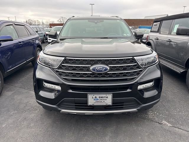Certified 2023 Ford Explorer XLT w/ Equipment Group 202A image 6