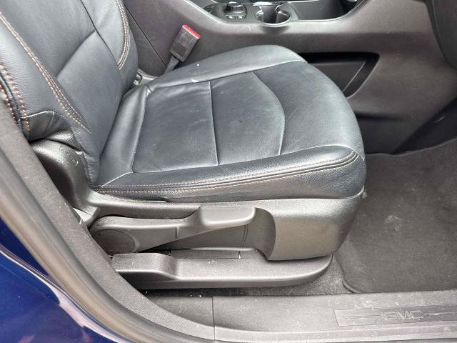 Used 2022 GMC Terrain SLE w/ Driver Convenience Package FWD image 11