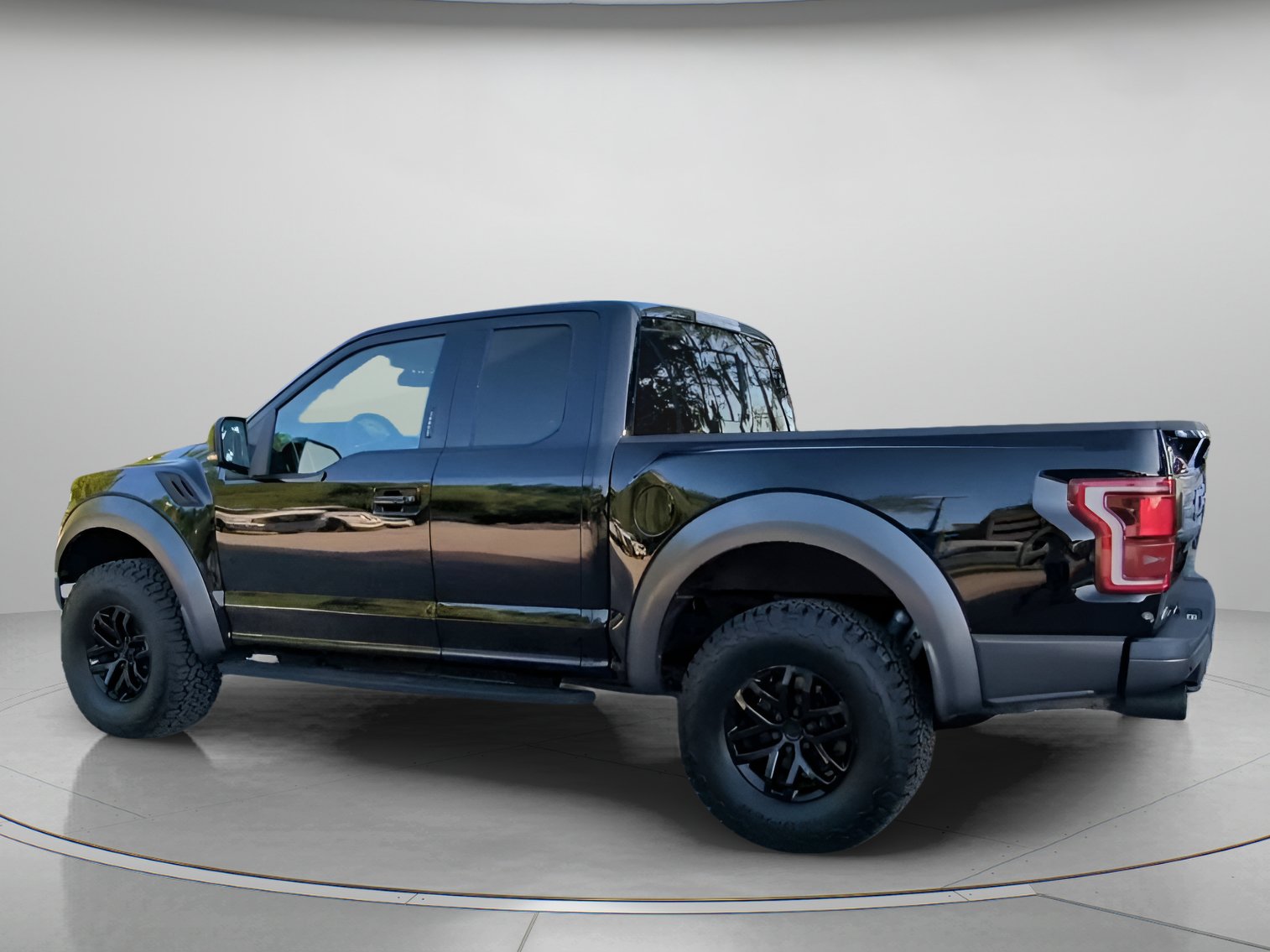 Certified 2018 Ford F150 Raptor w/ Equipment Group 802A Luxury AWD/4WD image 19