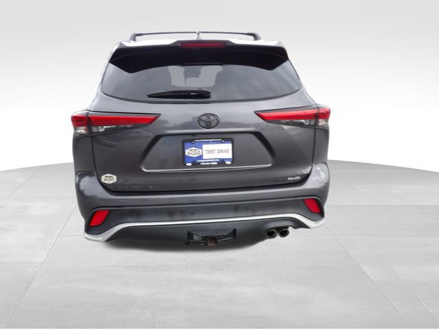 Used 2022 Toyota Highlander XSE AWD/4WD image 7