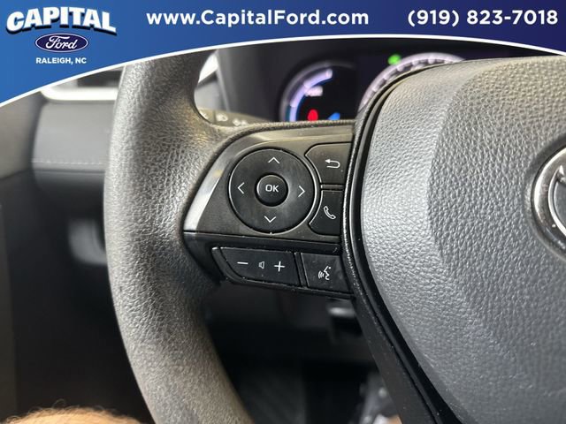 Used 2023 Toyota RAV4 XLE image 21