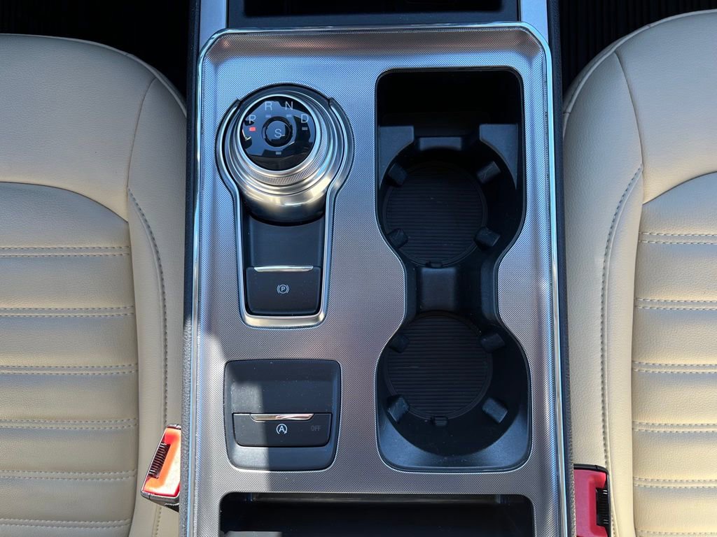 Certified 2022 Ford Edge SEL w/ Convenience Package image 16