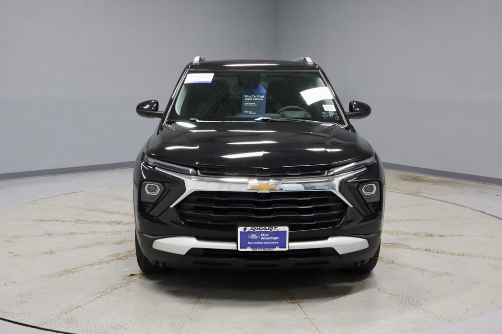 Used 2025 Chevrolet TrailBlazer LT AWD/4WD image 5