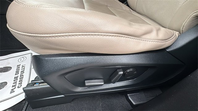 Certified 2023 Ford Explorer Limited w/ Hybrid Equipment Group 310A image 8