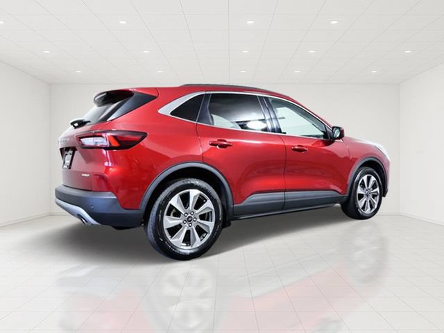 Certified 2025 Ford Escape Platinum AWD/4WD image 6