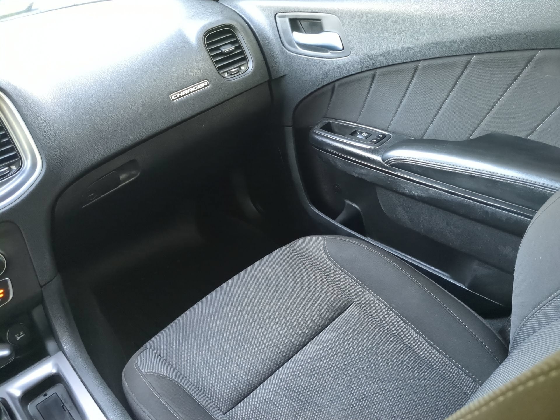 Used 2021 Dodge Charger SXT w/ Blacktop Package RWD image 51