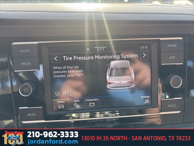 Used 2024 Volkswagen Jetta S image 16