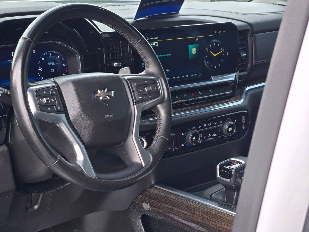 Used 2023 Chevrolet Silverado 1500 RST image 26