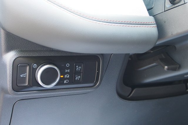 Certified 2025 Ford Explorer Active RWD image 22