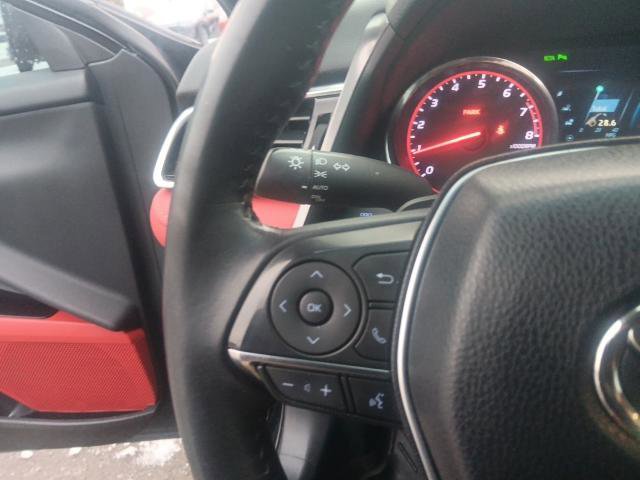 Used 2018 Toyota Camry XSE image 32