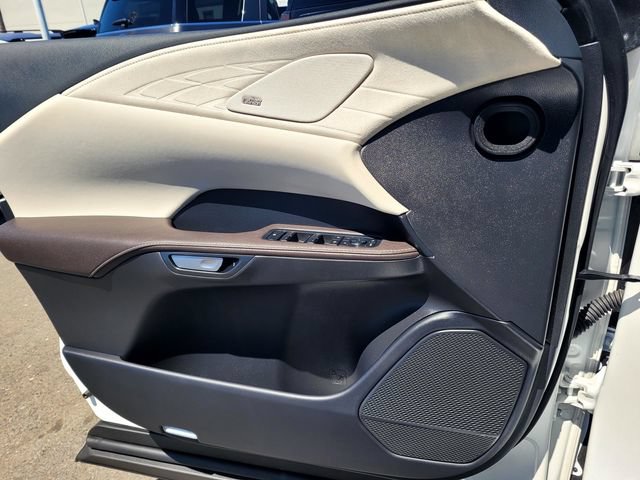 Used 2023 Lexus RX 350 AWD w/ Accessory Package image 18