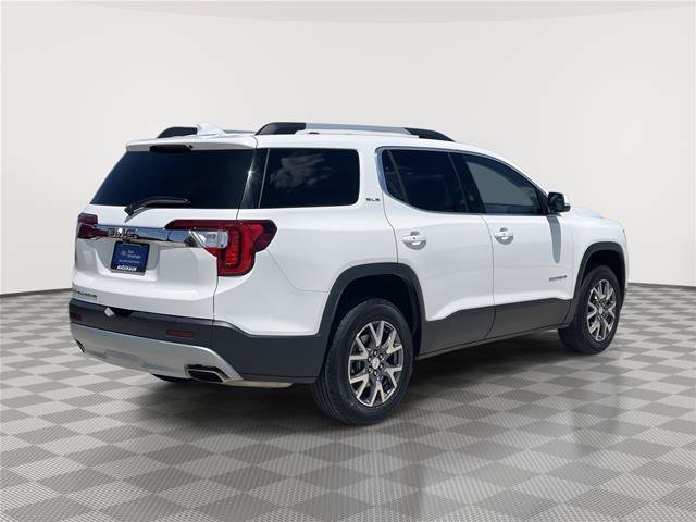 Used 2023 GMC Acadia SLE w/ Driver Convenience Package FWD image 7