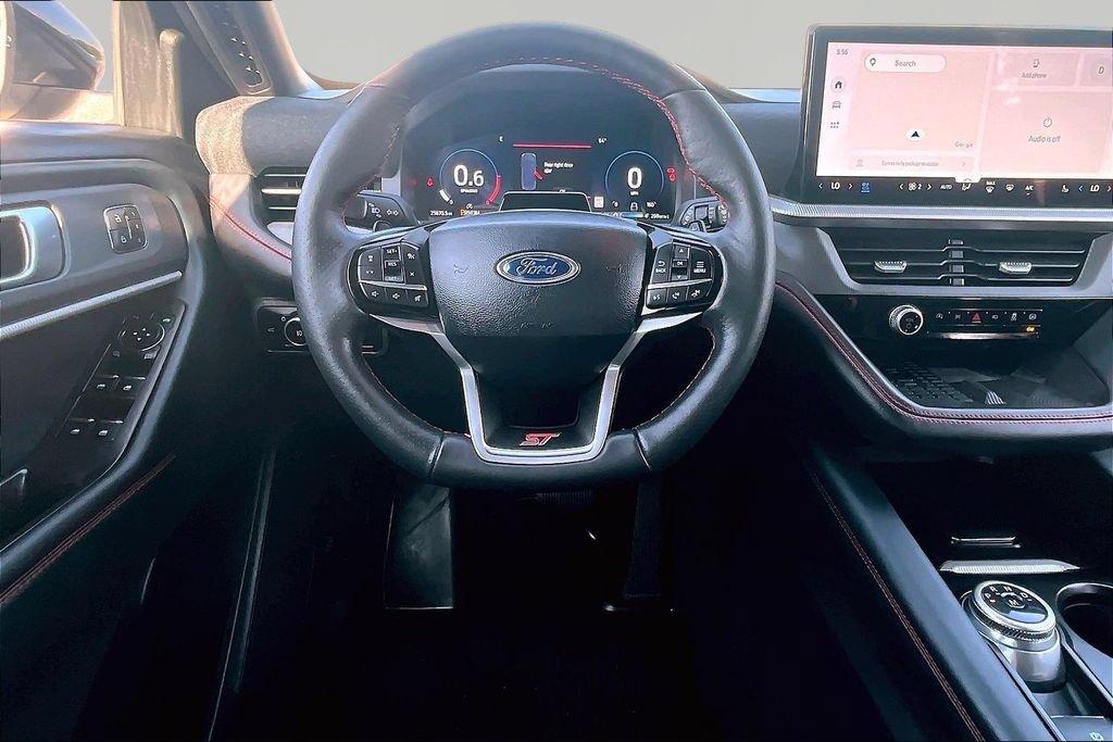 Certified 2025 Ford Explorer ST AWD/4WD image 5