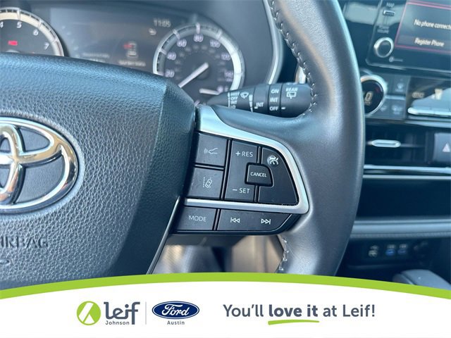 Used 2022 Toyota Highlander XLE image 34