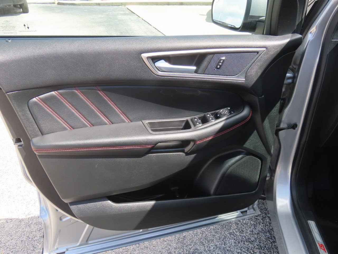 Certified 2023 Ford Edge ST-Line AWD/4WD image 23