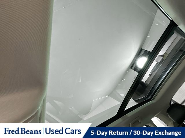 Used 2023 Volkswagen Taos SE w/ Panoramic Sunroof Package AWD/4WD image 24