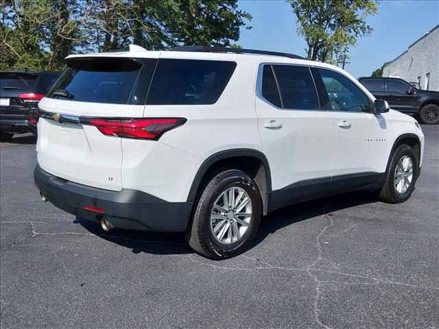 Used 2023 Chevrolet Traverse LT FWD image 4