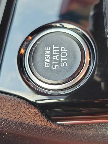 Used 2025 Kia Sportage SX image 29