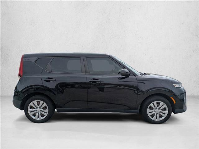 Used 2020 Kia Soul LX image 4